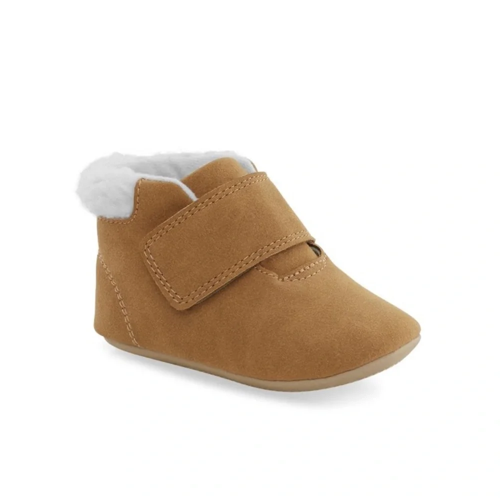 ✨BNWT - Carter's Just One You Baby Winter Boots - Beige 6-12M✨